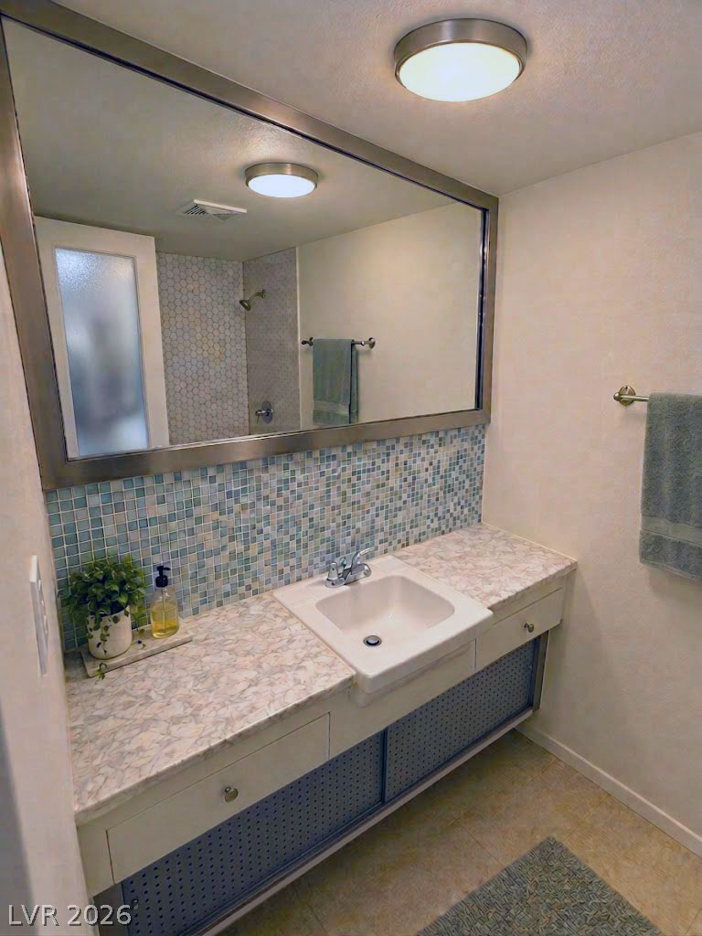 3328 Seneca Drive Property Photo 9