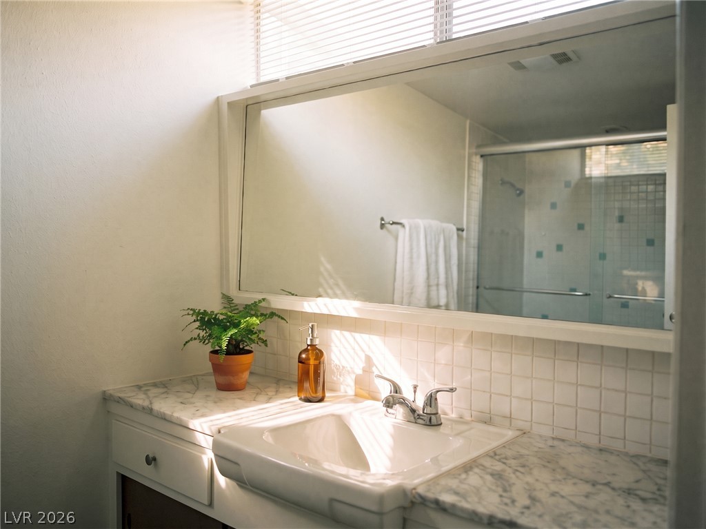 3328 Seneca Drive Property Photo 13