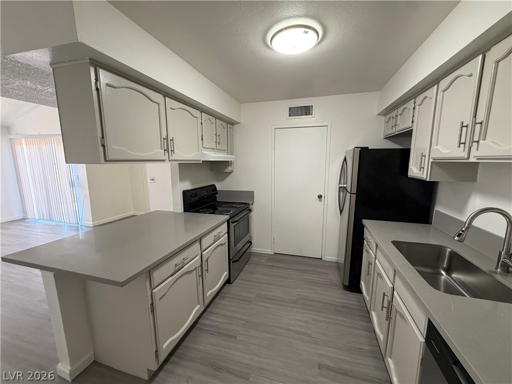 5188 Garden Lane C Property Photo 16