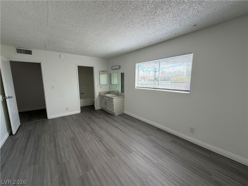 5188 Garden Lane C Property Photo 21