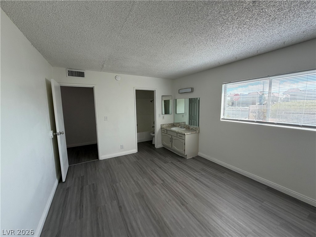 5188 Garden Lane C Property Photo 23