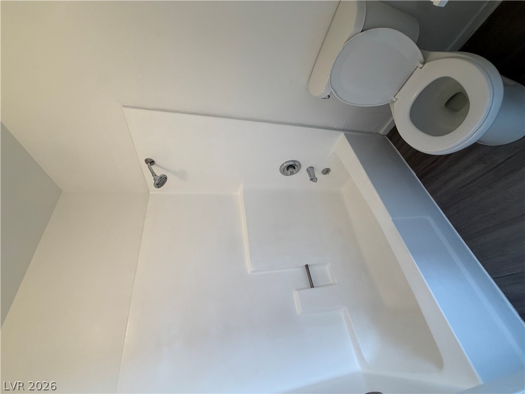 5188 Garden Lane C Property Photo 25