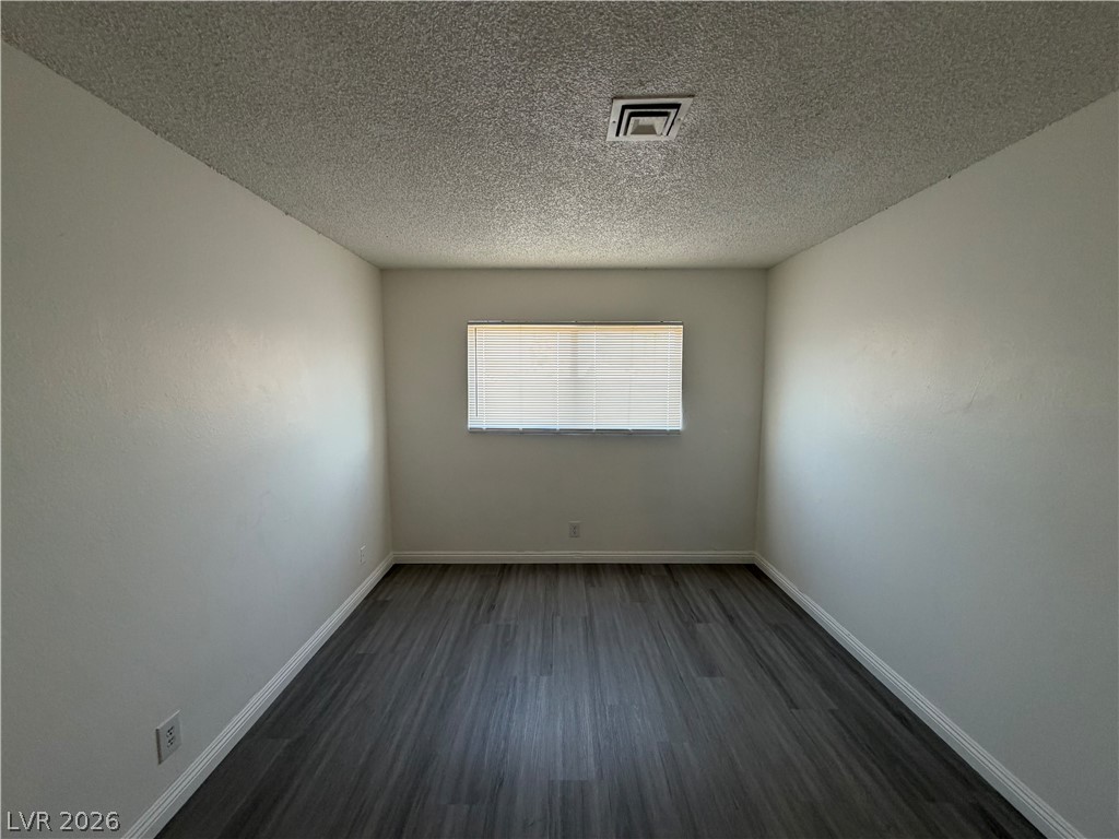 5188 Garden Lane C Property Photo 27