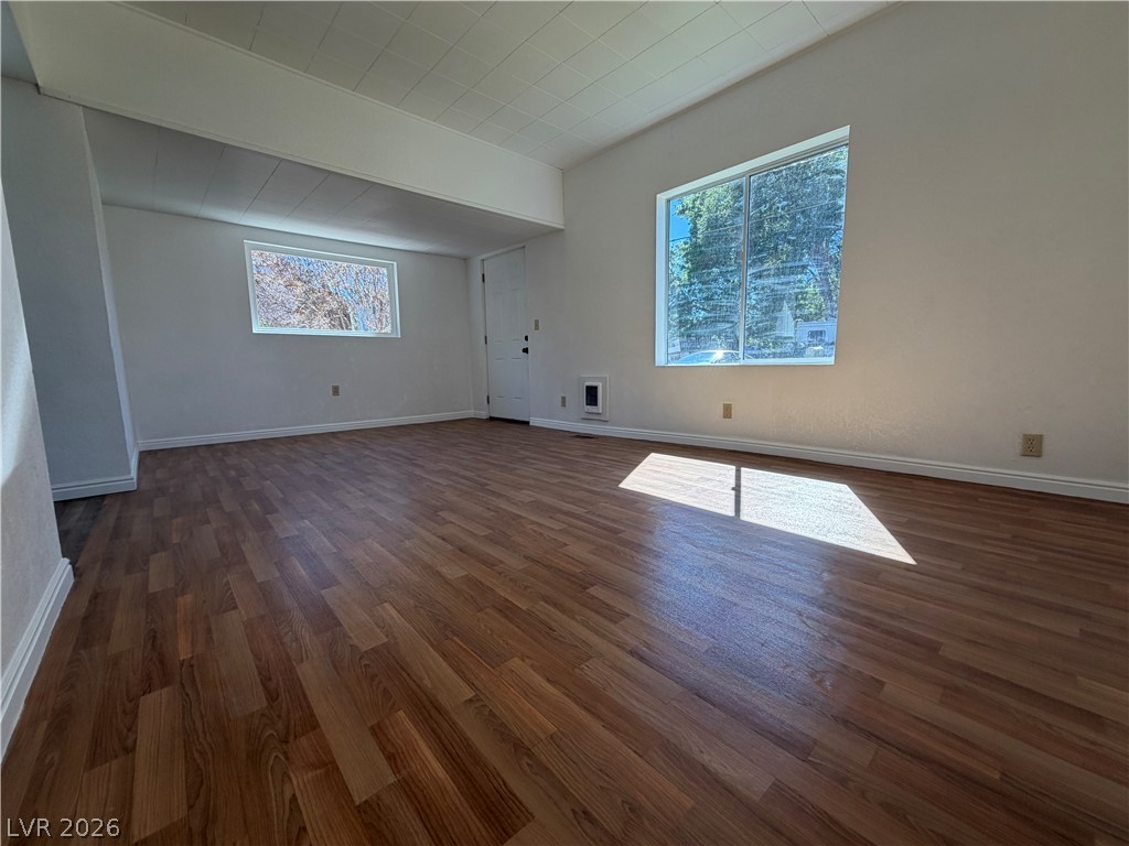1305 Avenue B Property Photo 2