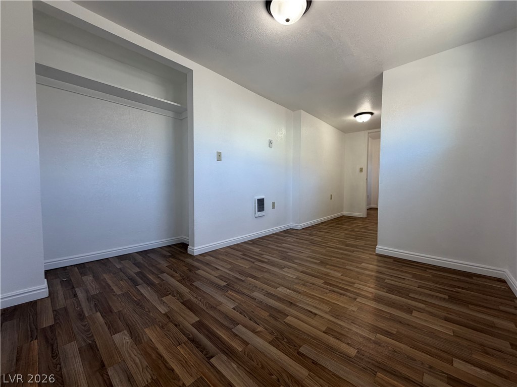 1305 Avenue B Property Photo 9