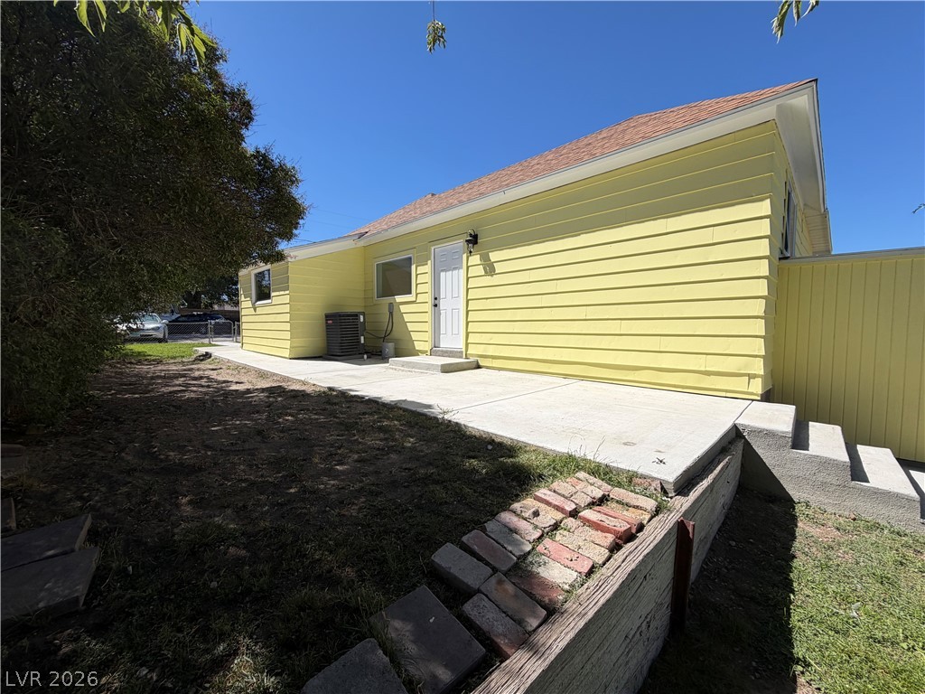 1305 Avenue B Property Photo 19