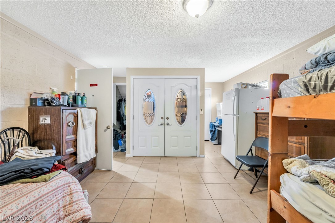 1000 Rockaway Street Property Photo 15