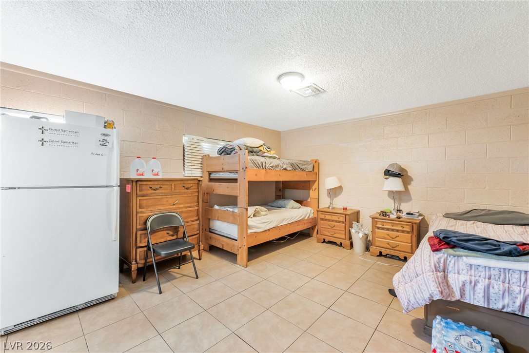 1000 Rockaway Street Property Photo 16