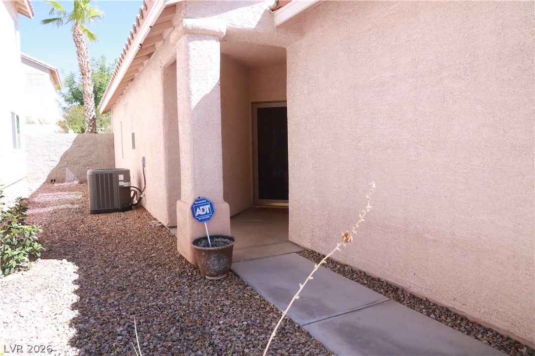 7824 Menelaus Avenue Property Photo 2