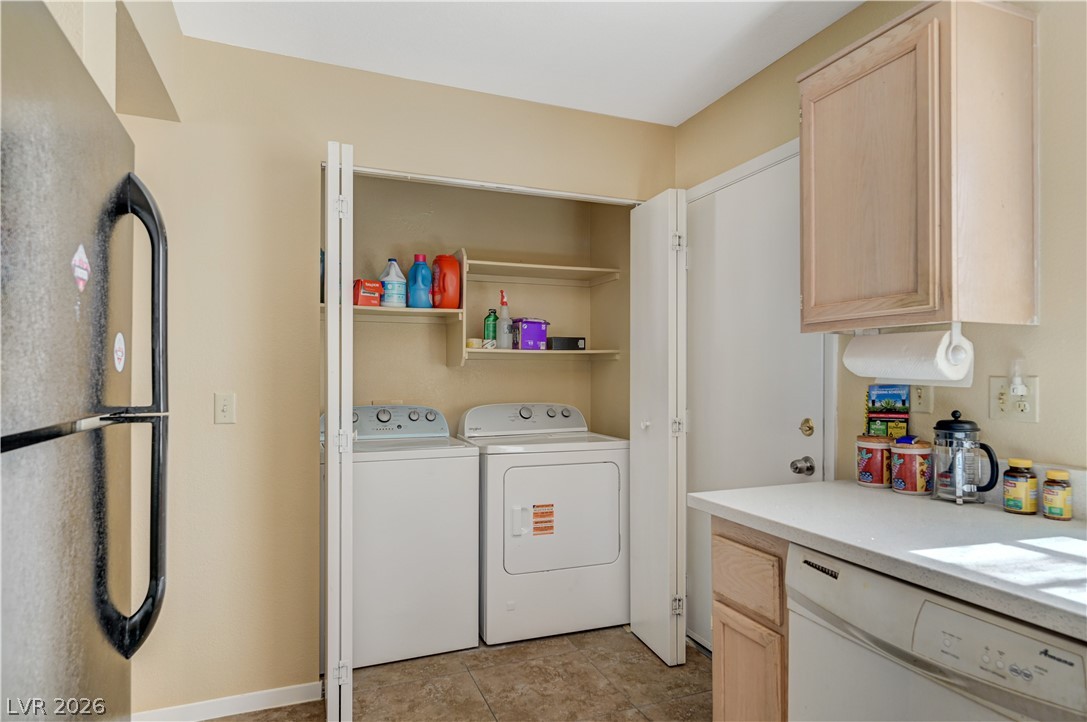 2120 Brassy Drive Property Photo 13