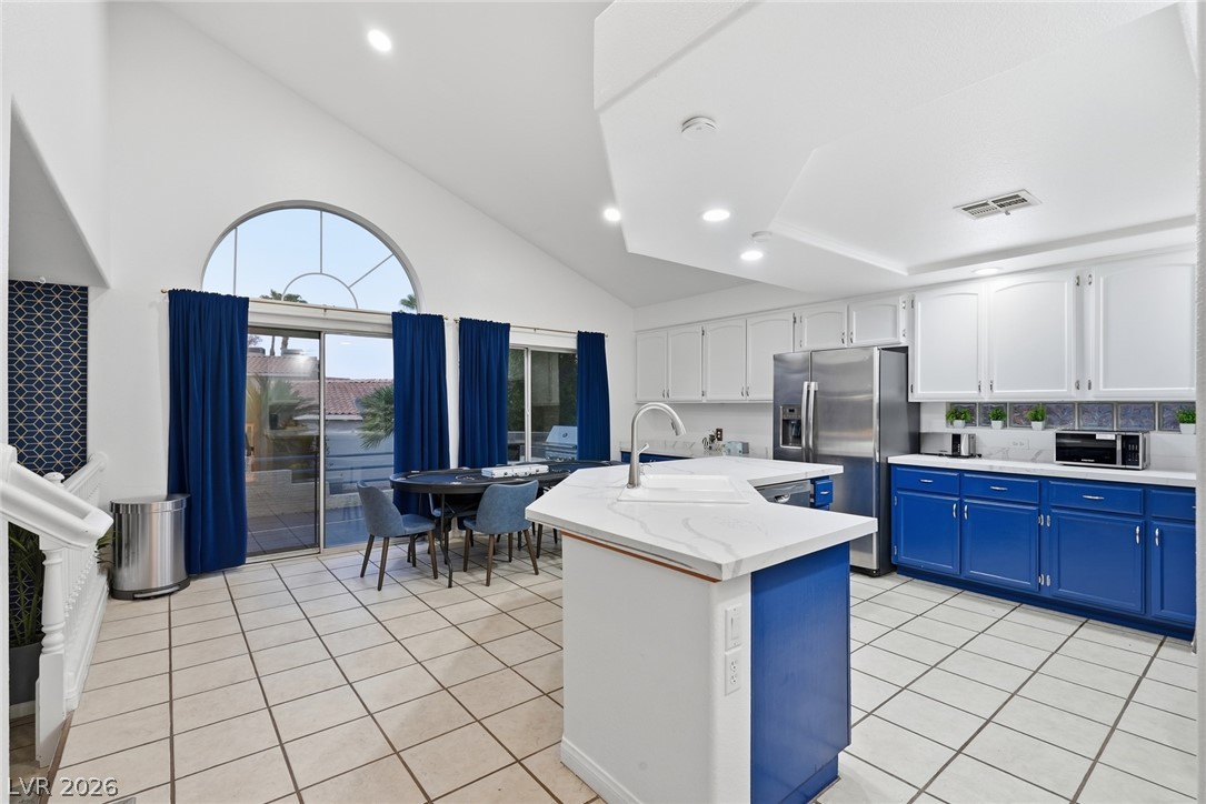 2838 Via Stella Street Property Photo 22
