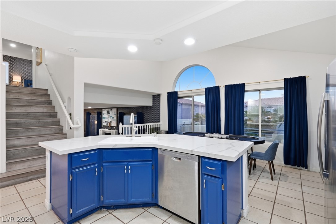 2838 Via Stella Street Property Photo 24