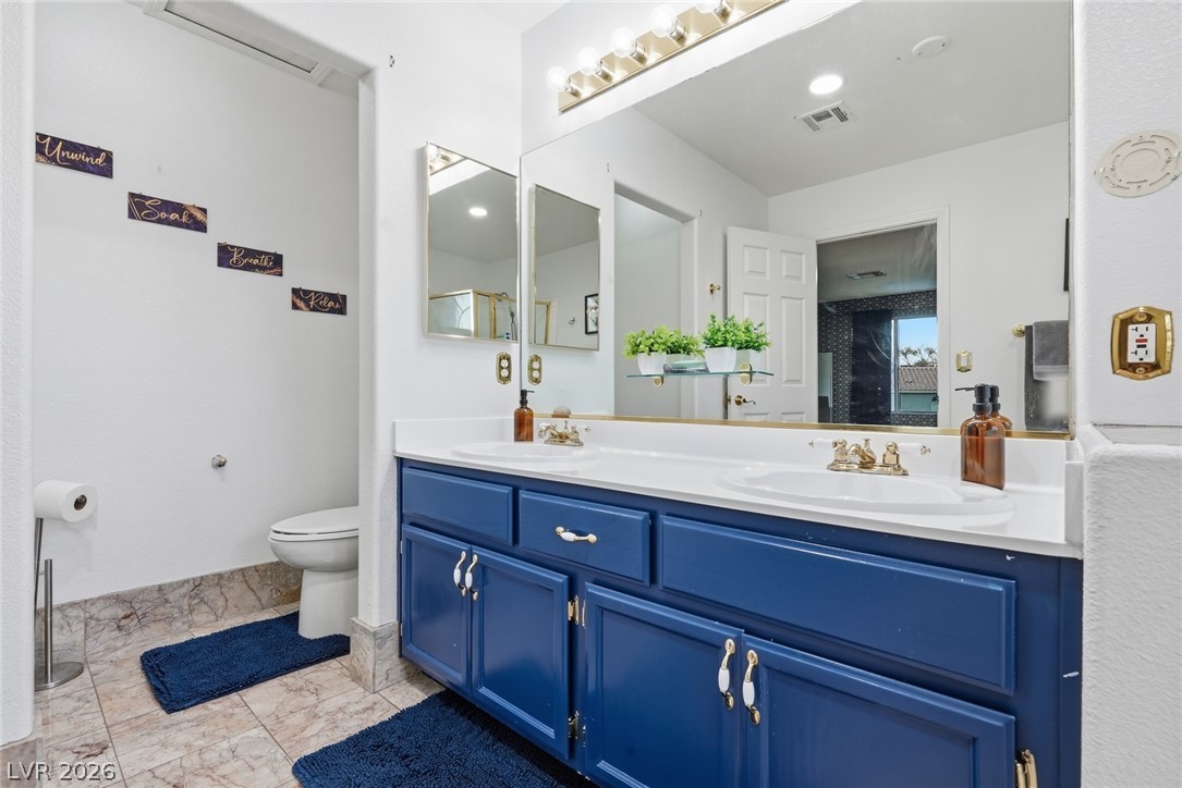 2838 Via Stella Street Property Photo 32