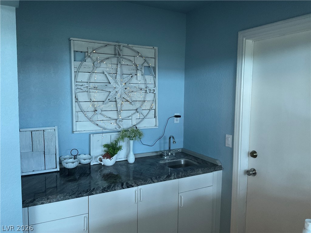 417 Cherry Meadows Court Property Photo 22