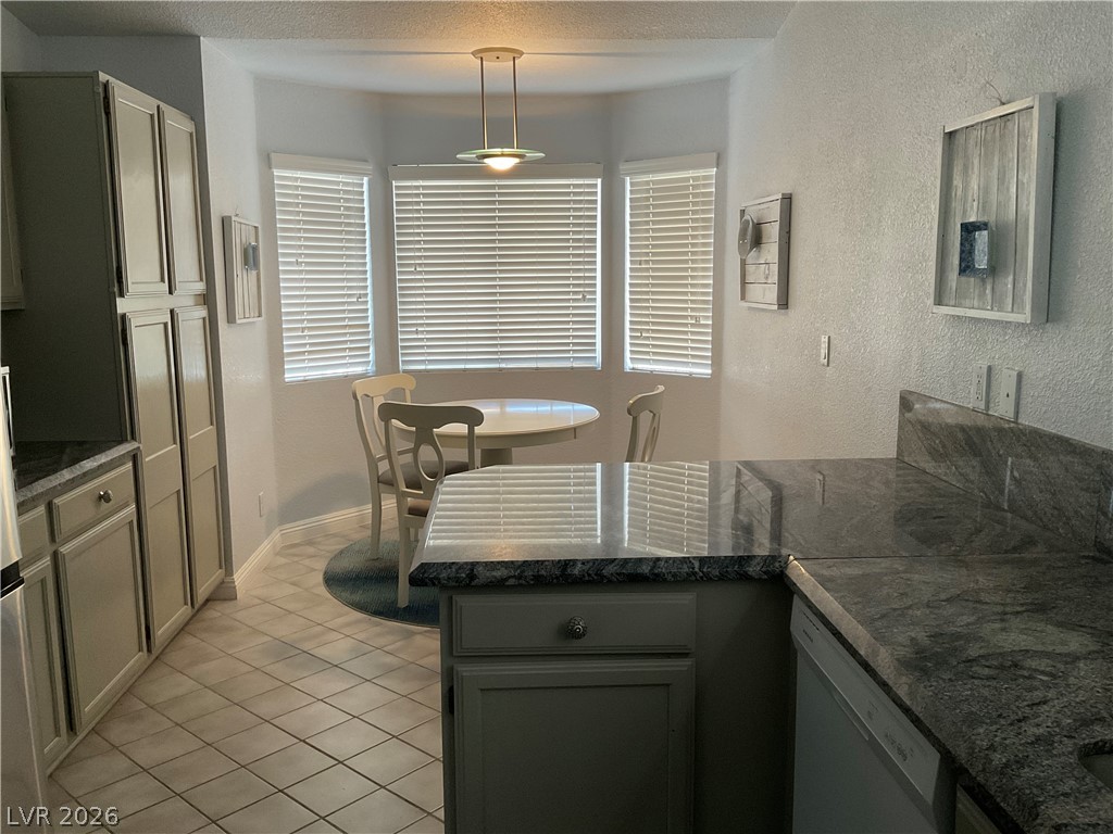 417 Cherry Meadows Court Property Photo 27