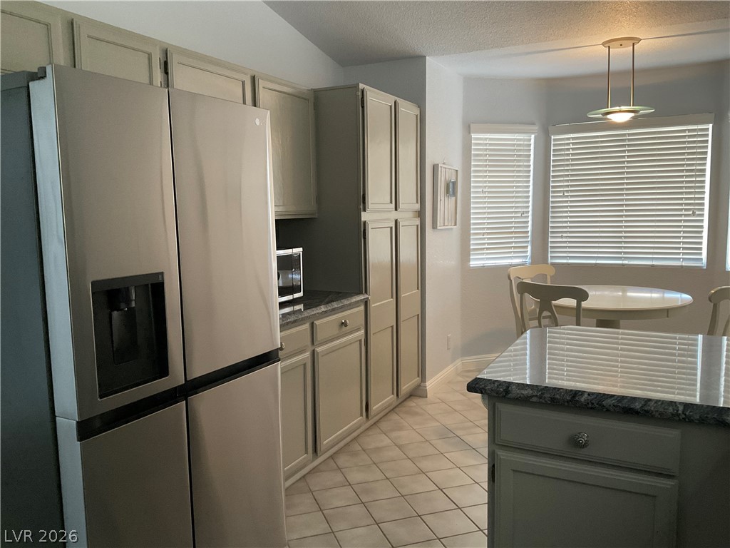 417 Cherry Meadows Court Property Photo 28