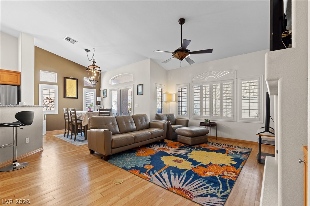 2840 Anteres Street Property Photo 14