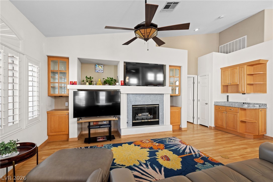 2840 Anteres Street Property Photo 16