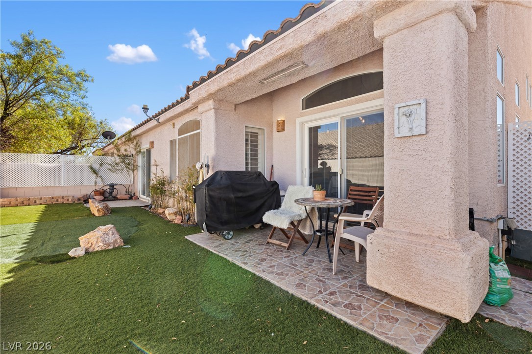 2840 Anteres Street Property Photo 23