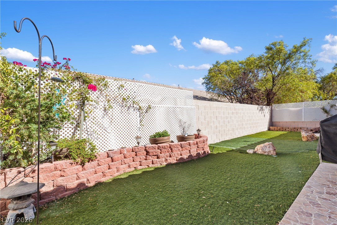 2840 Anteres Street Property Photo 24