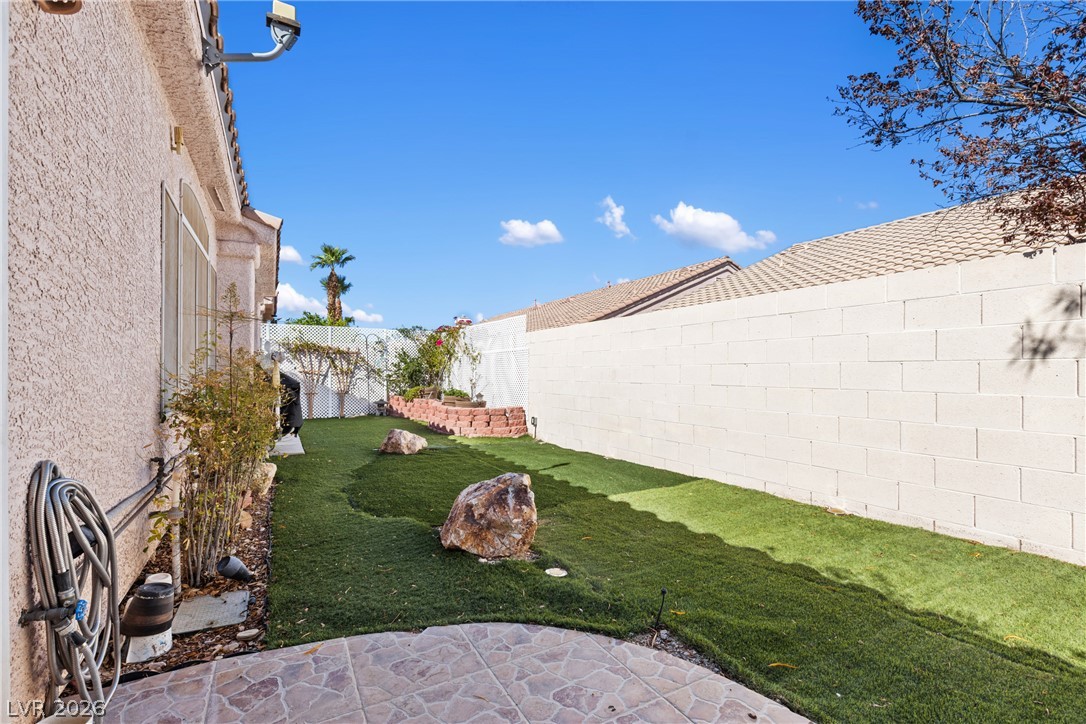 2840 Anteres Street Property Photo 26