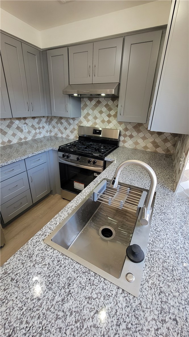 6168 Meadowgrass Lane Property Photo 8