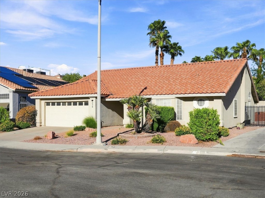 274 Plaza Napoli Court Property Photo 2