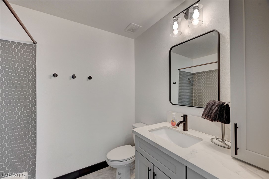 573 Greenbriar Townhouse Way Property Photo 19