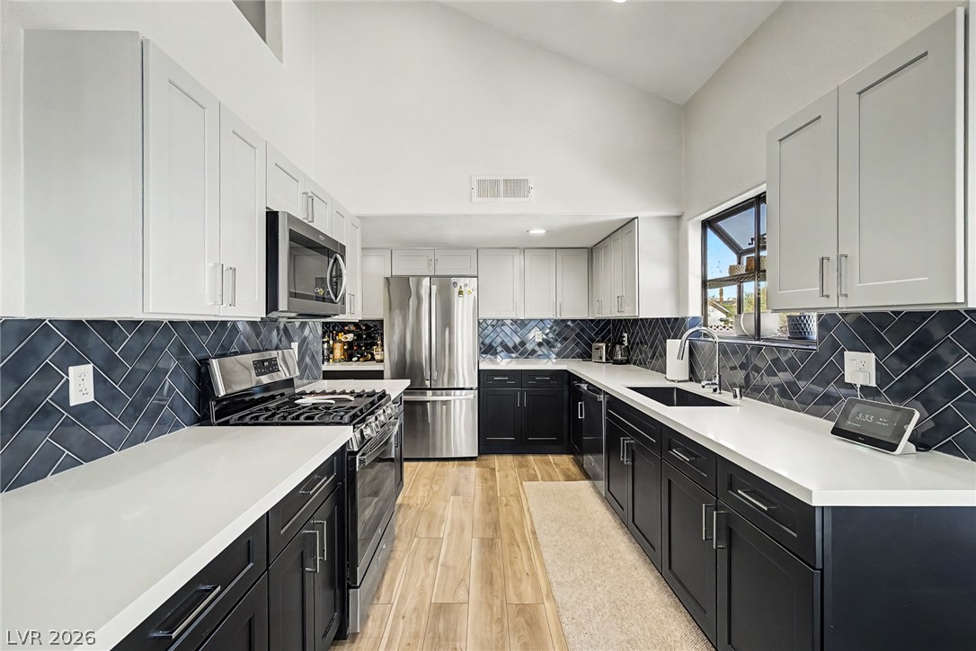 5757 Charles Holden Court Property Photo 10