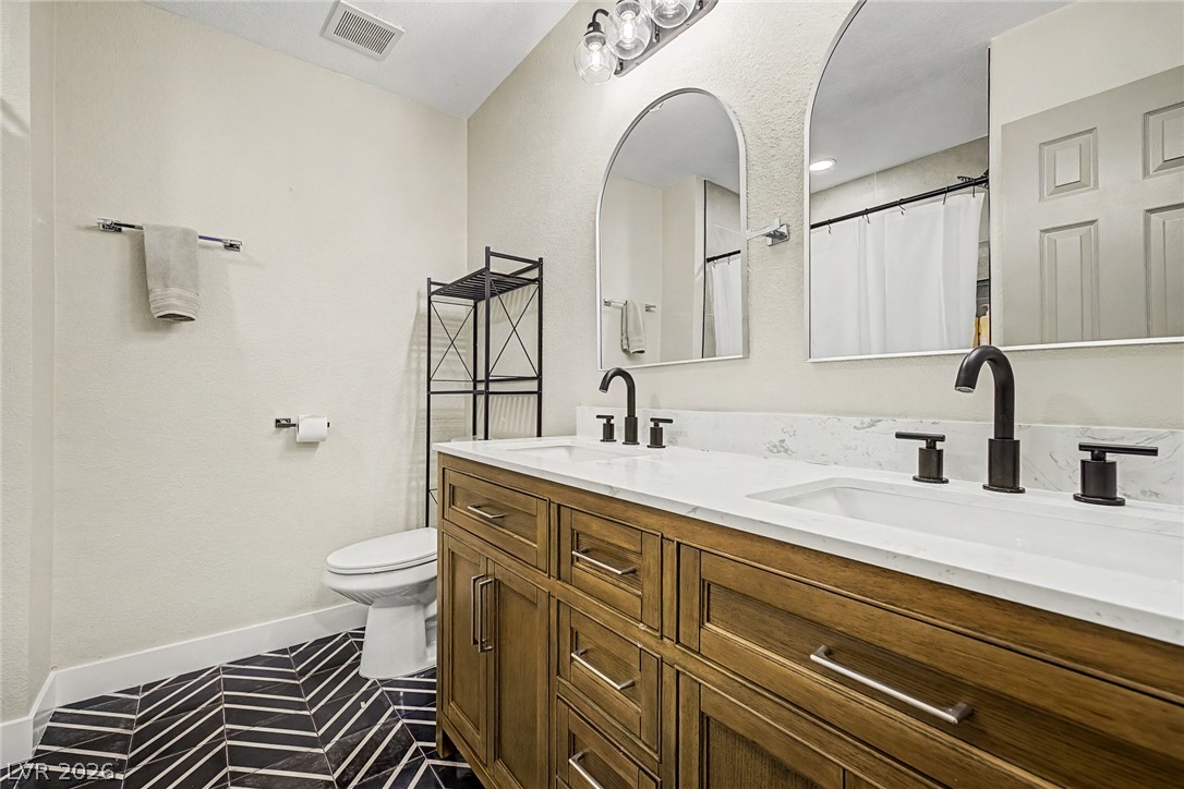 5757 Charles Holden Court Property Photo 16