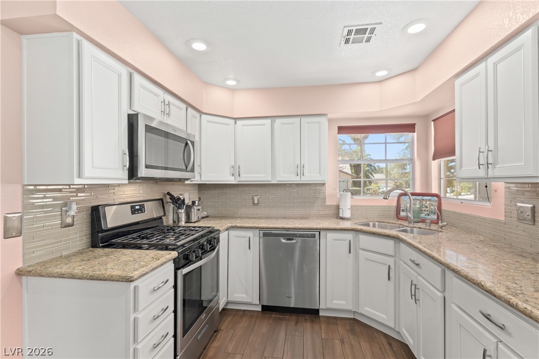 5612 Port Barrington Way Property Photo 12