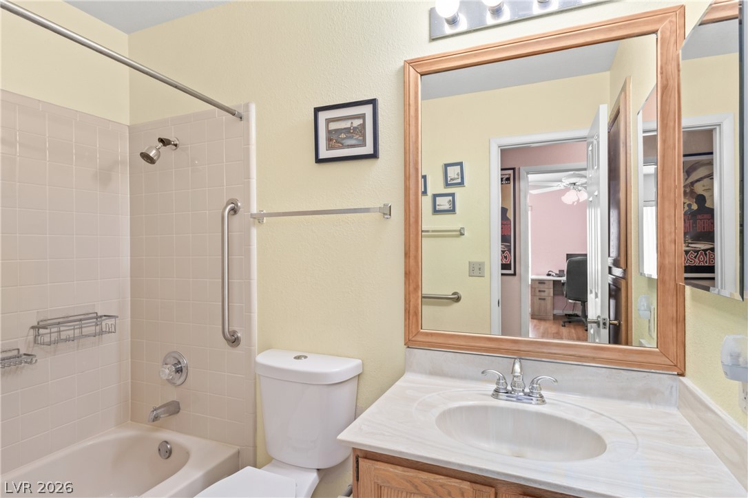 5612 Port Barrington Way Property Photo 19