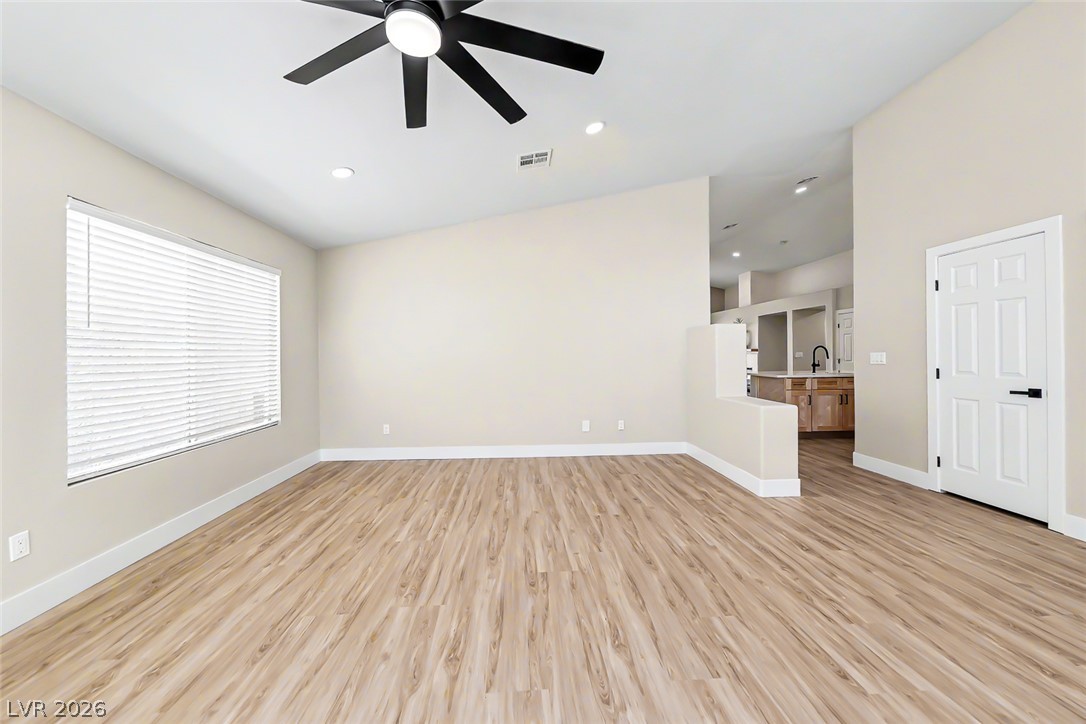 2734 Enchanted Isle Street Property Photo 10
