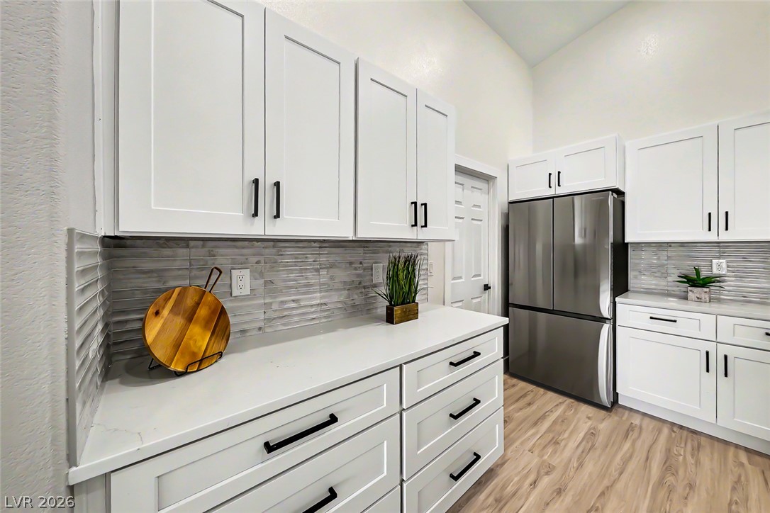 2734 Enchanted Isle Street Property Photo 13