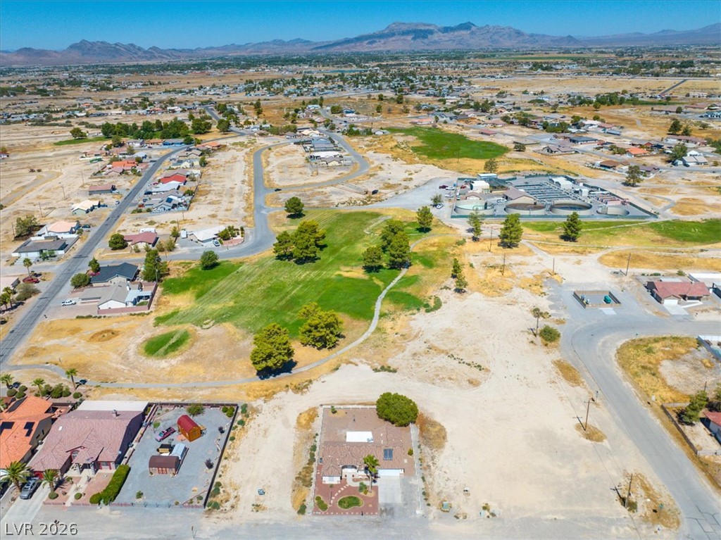 350 East Calvada Boulevard Property Photo 10