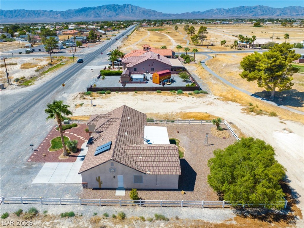 350 East Calvada Boulevard Property Photo 19