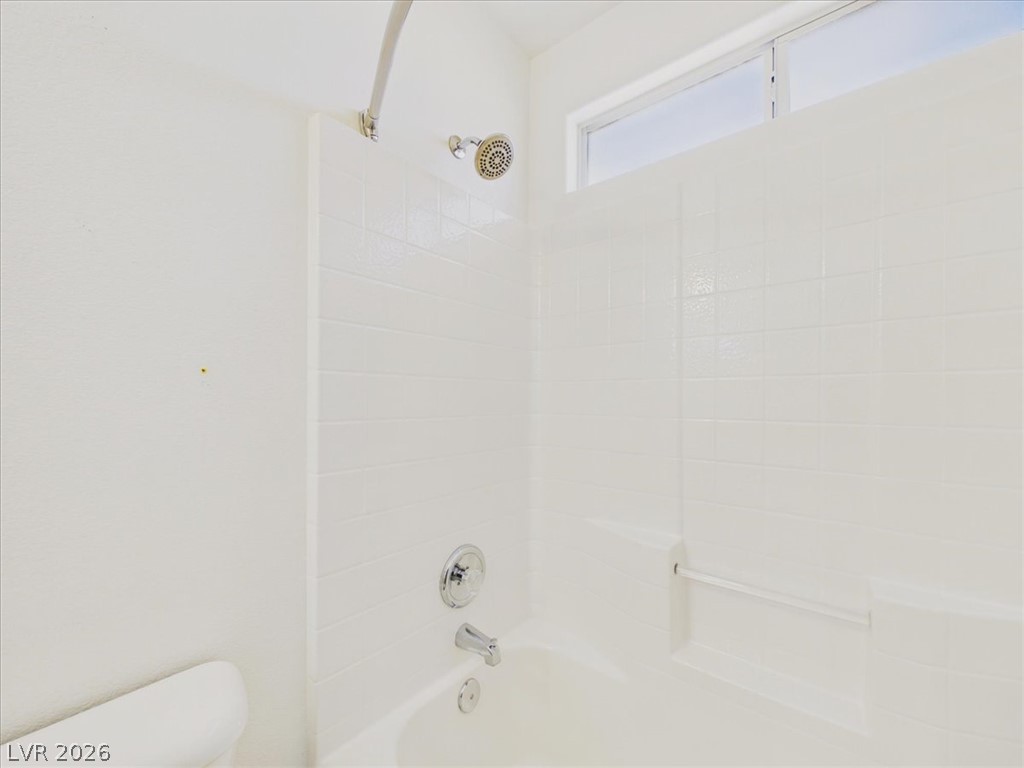 350 East Calvada Boulevard Property Photo 69
