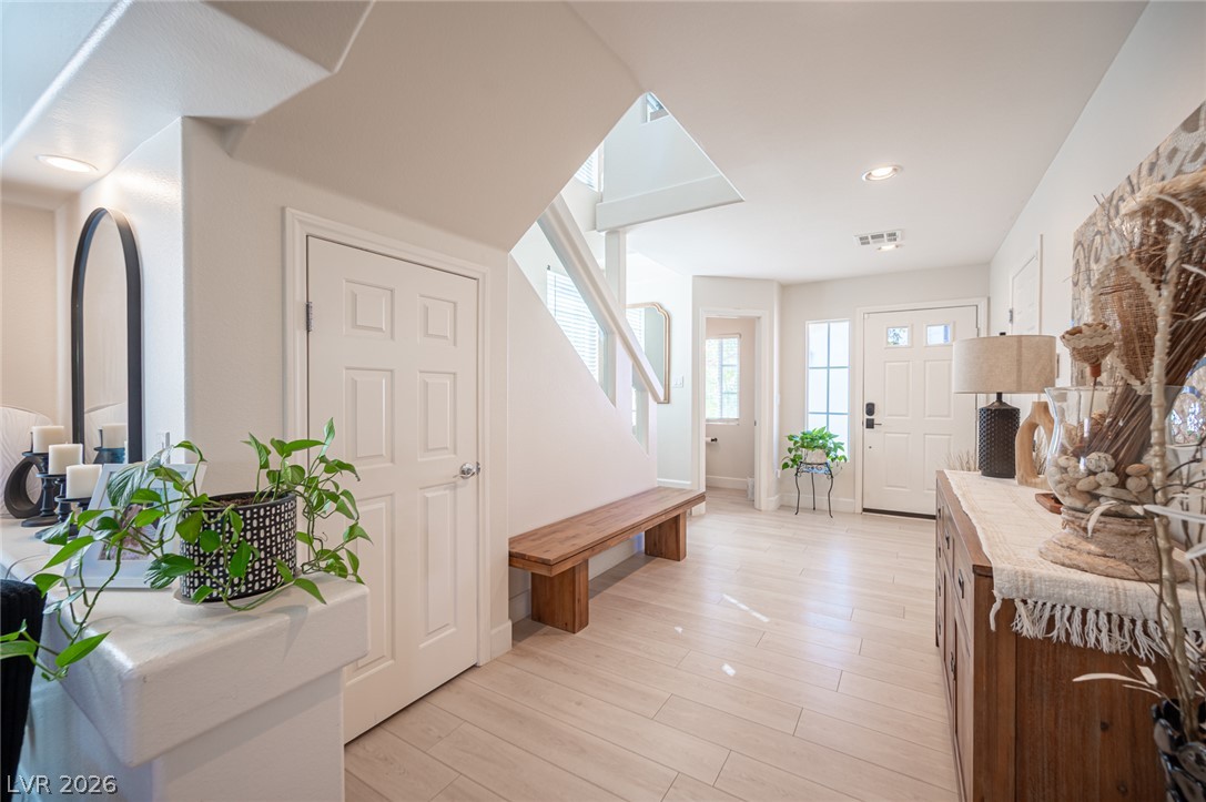 9912 Mills Reef Court Property Photo 15