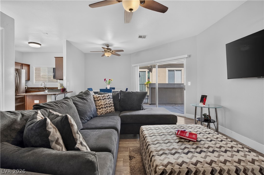 3212 Mystic Ridge Court Property Photo 4