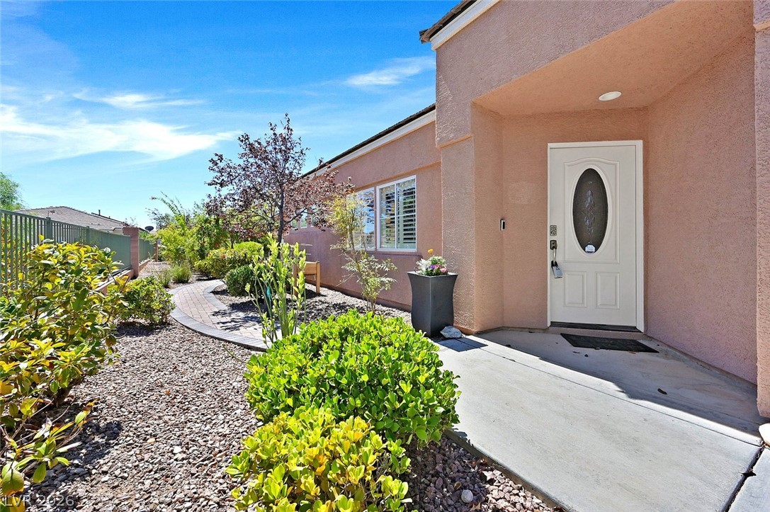10629 Whitebrush Avenue Property Photo 3
