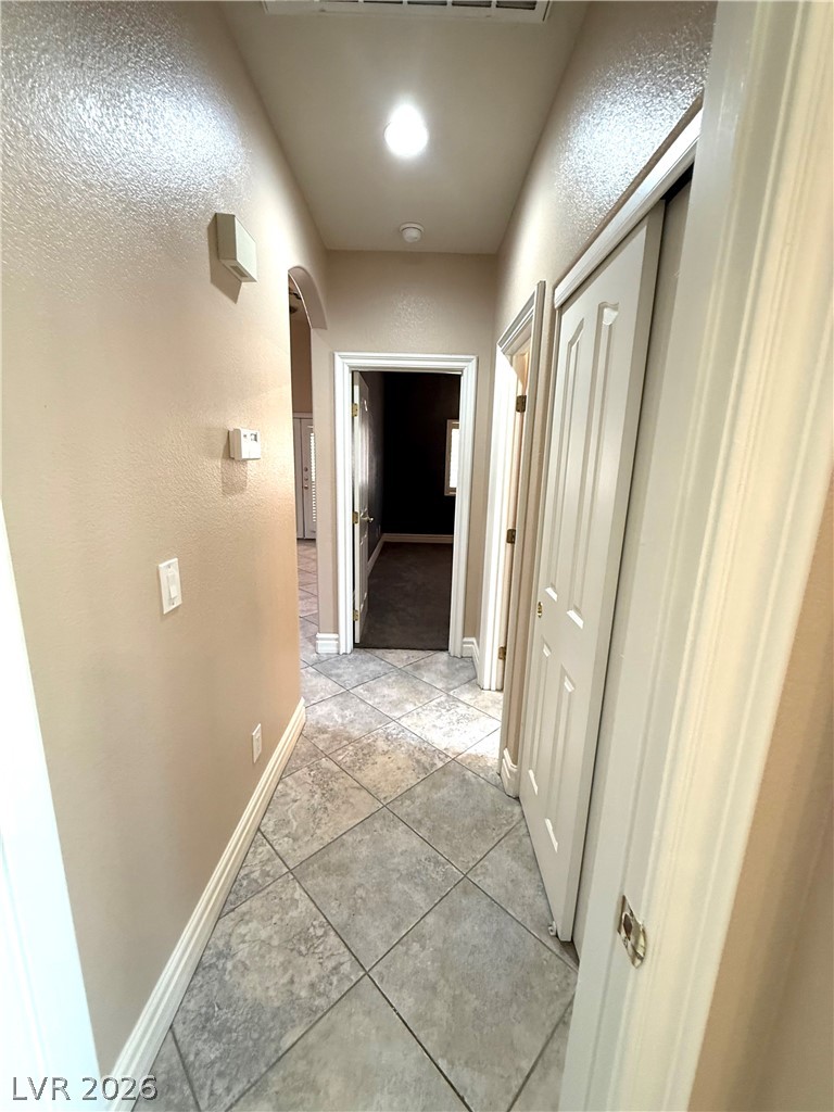 1072 Daylight Blaze Way 0 Property Photo 25