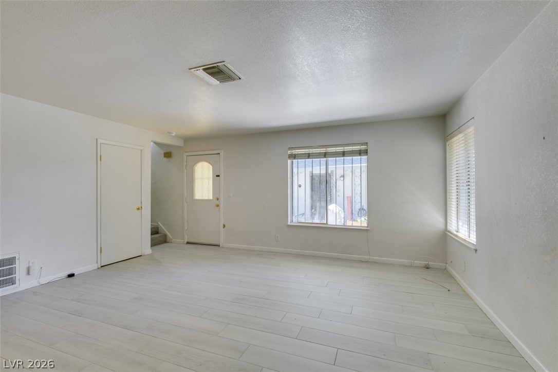 1486 Elizabeth Avenue 2 Property Photo 9