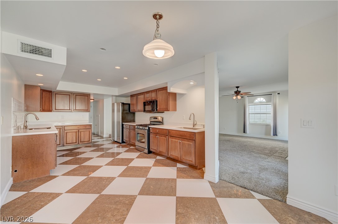 8716 Nautical Bay Lane Property Photo 10