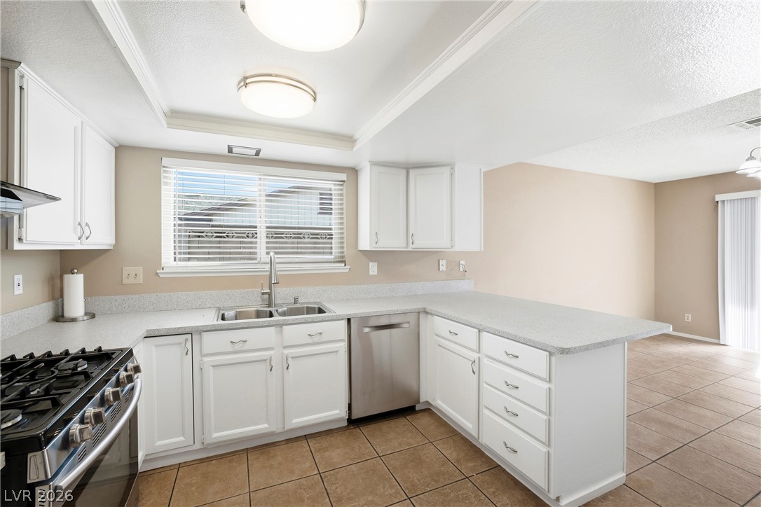 1865 Continental Avenue Property Photo 9