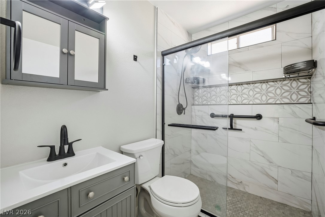 1865 Continental Avenue Property Photo 20