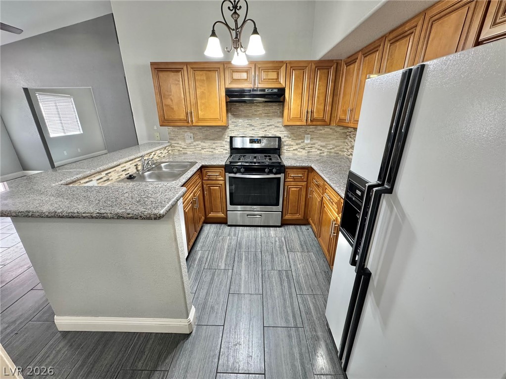 5304 Runningbrook Road Property Photo 4