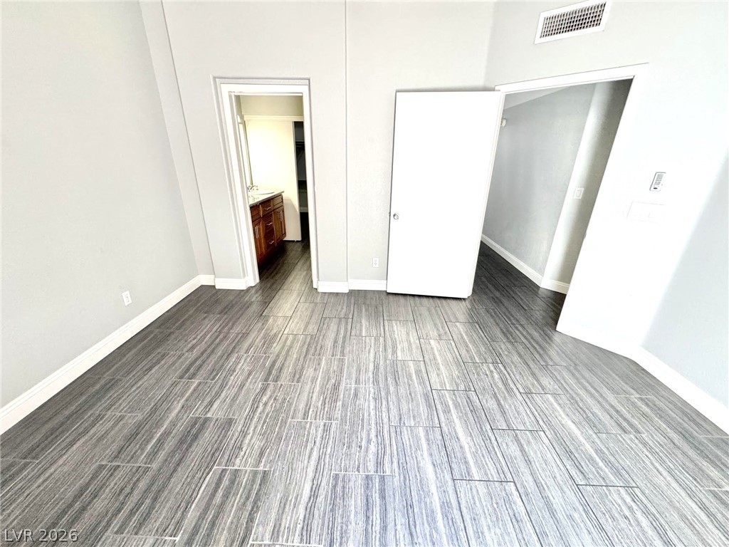 5304 Runningbrook Road Property Photo 8