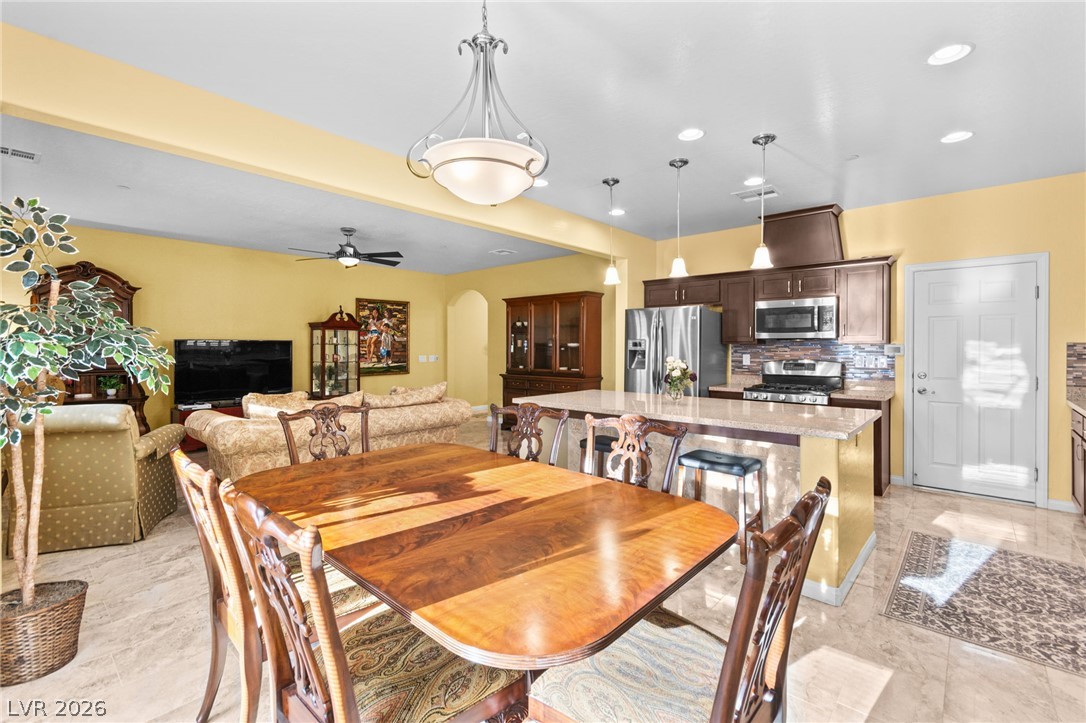 931 Via Del Campo Property Photo 15