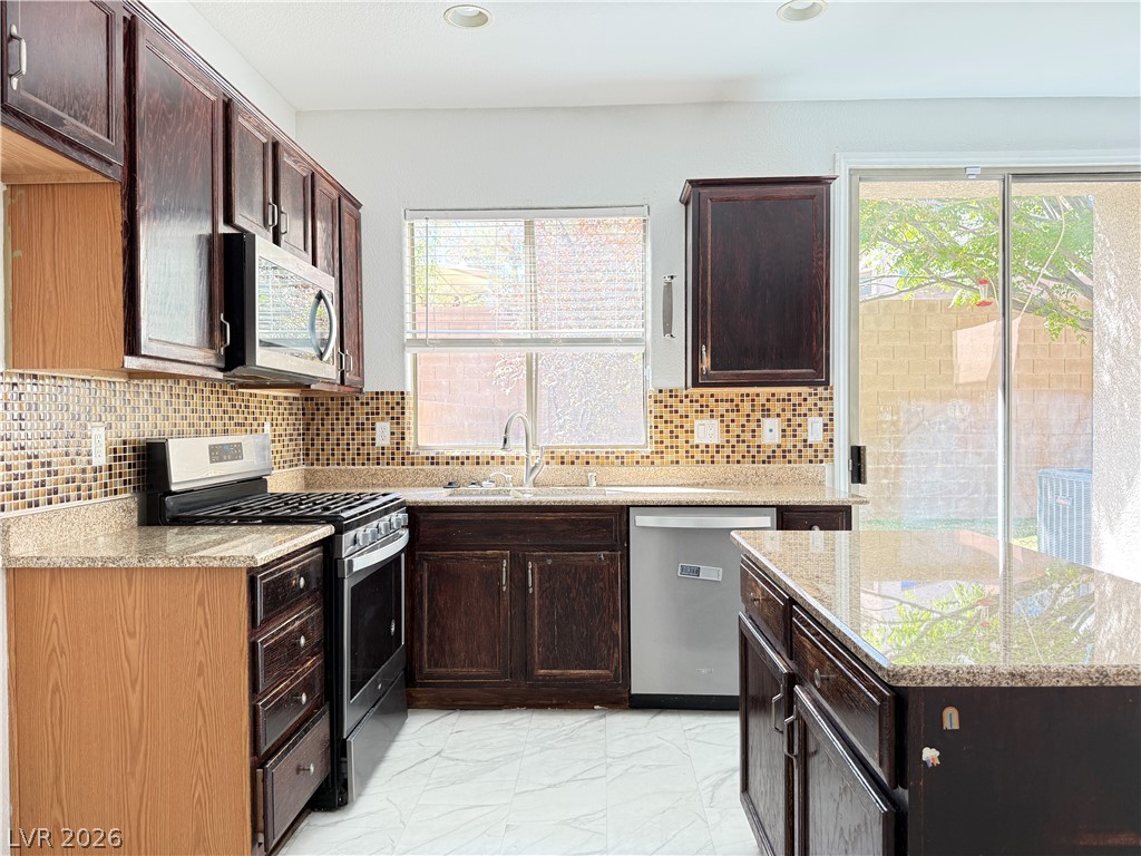 8249 Apple Spice Street Property Photo 8