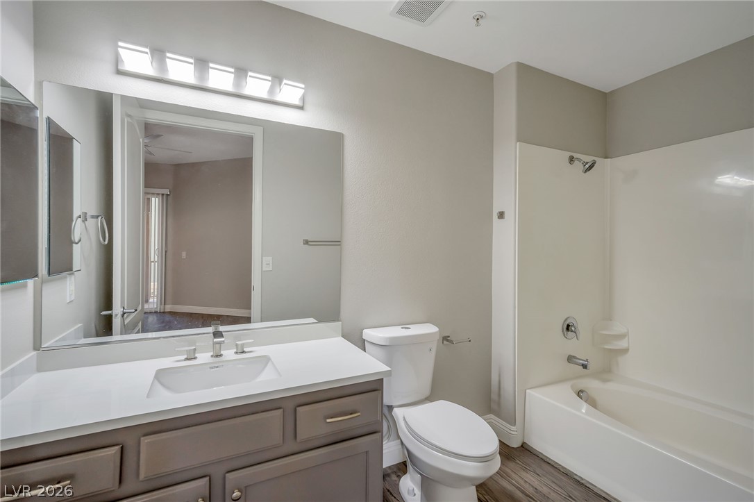 50 East Serene Avenue 315 Property Photo 10